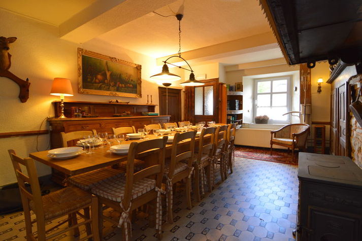 DiningRoom