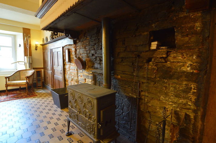 DiningRoom