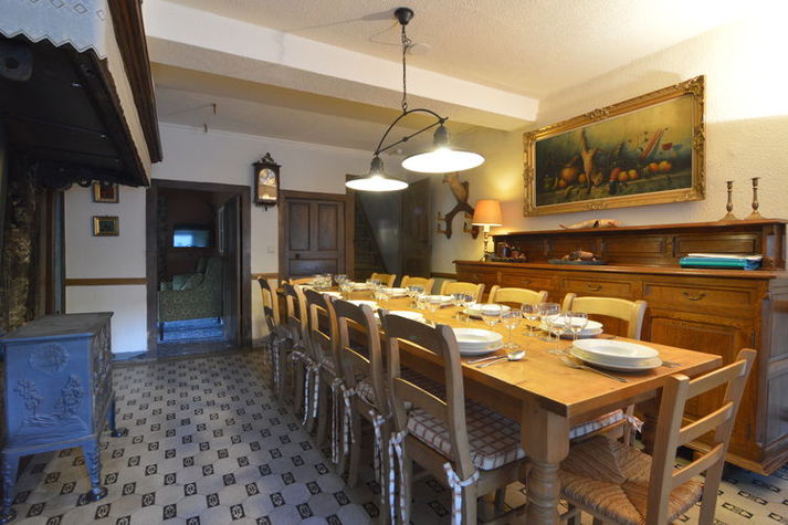 DiningRoom