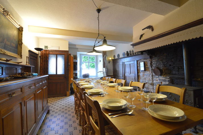 DiningRoom