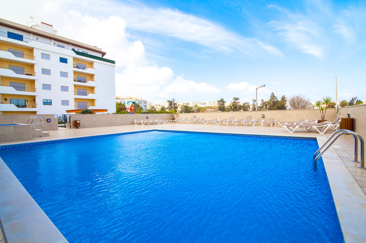 Exterior Pool