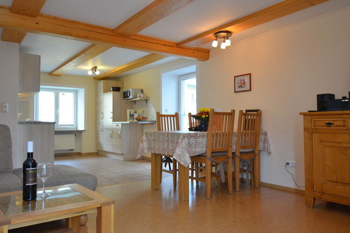 DiningRoom