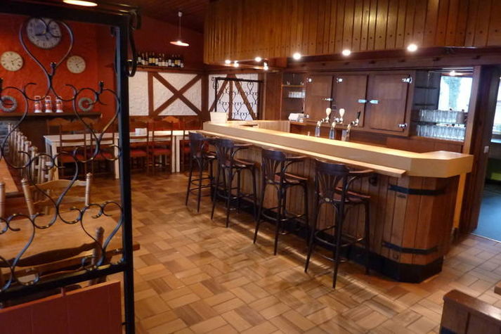 DiningRoom