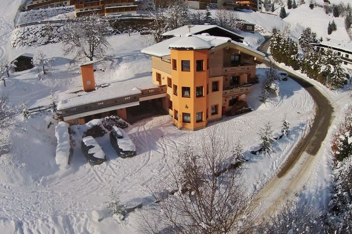 ExteriorWinter