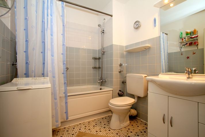 bath / WC