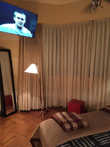 Master bedroom > evening