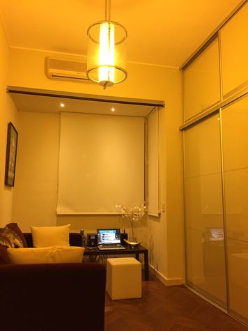 Guest bedroom > evening