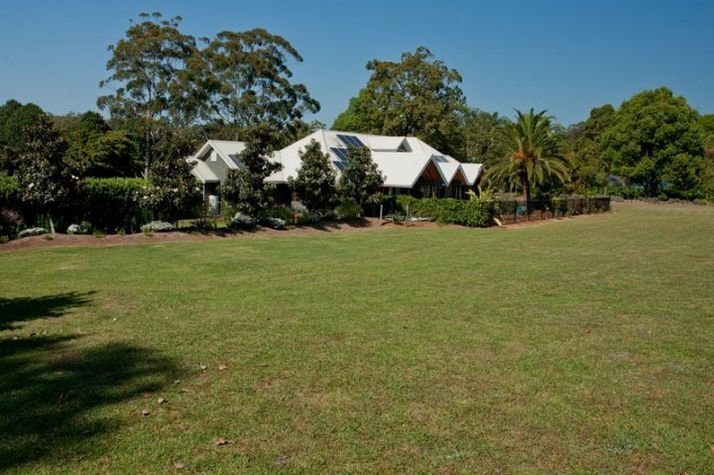 Large enough yard for golf practise