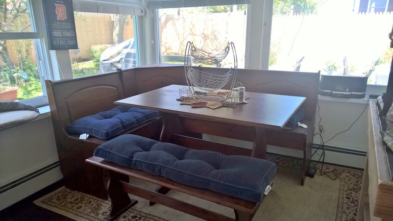 Breakfast nook