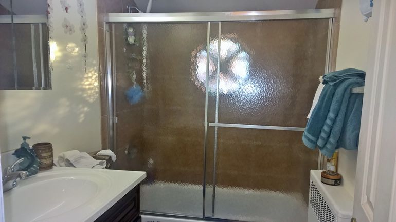 Upstairs bathroom