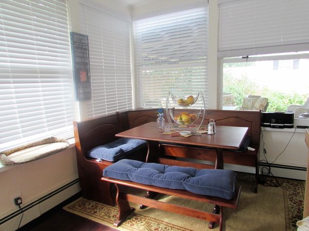 Breakfast nook