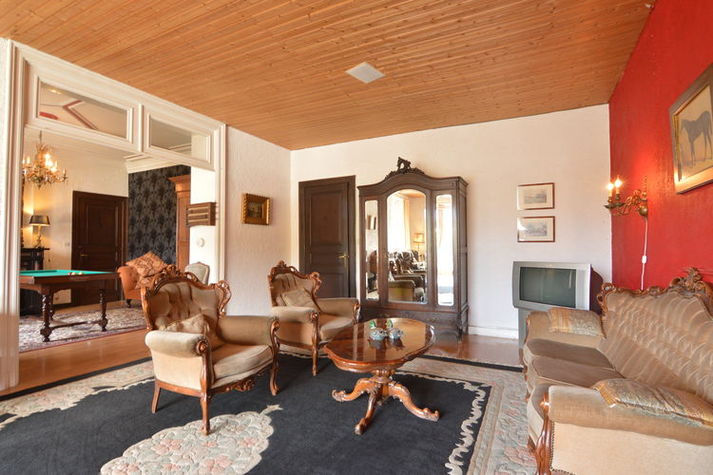 LivingRoom