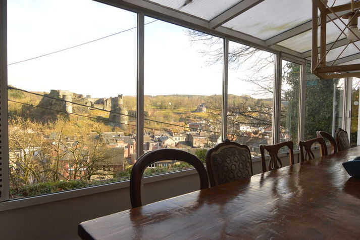 DiningRoom