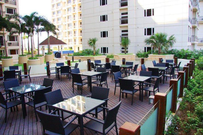 Alfresco Area