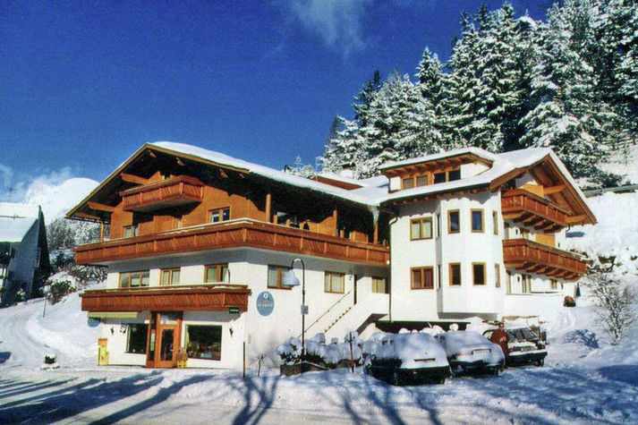 ExteriorWinter
