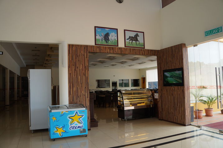 cafeteria