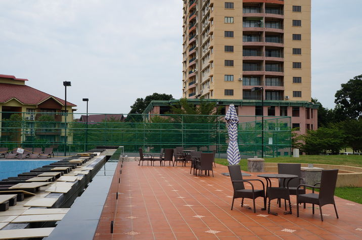sitting area