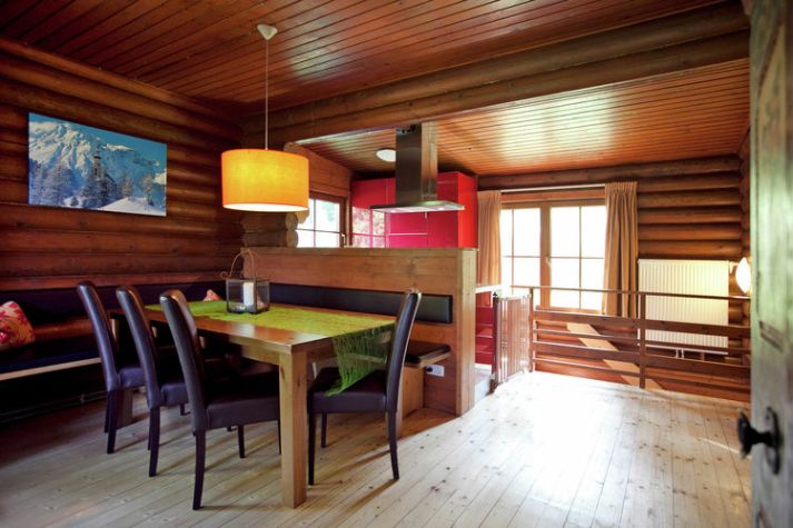 DiningRoom