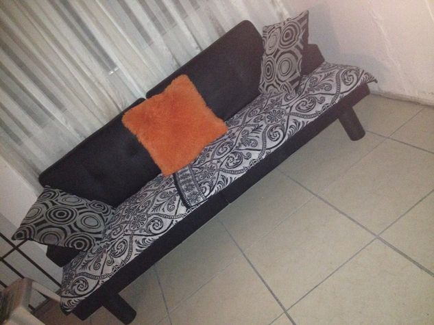 extra futon