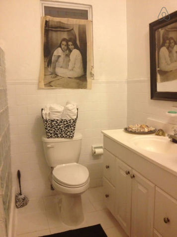 bathroom num 1